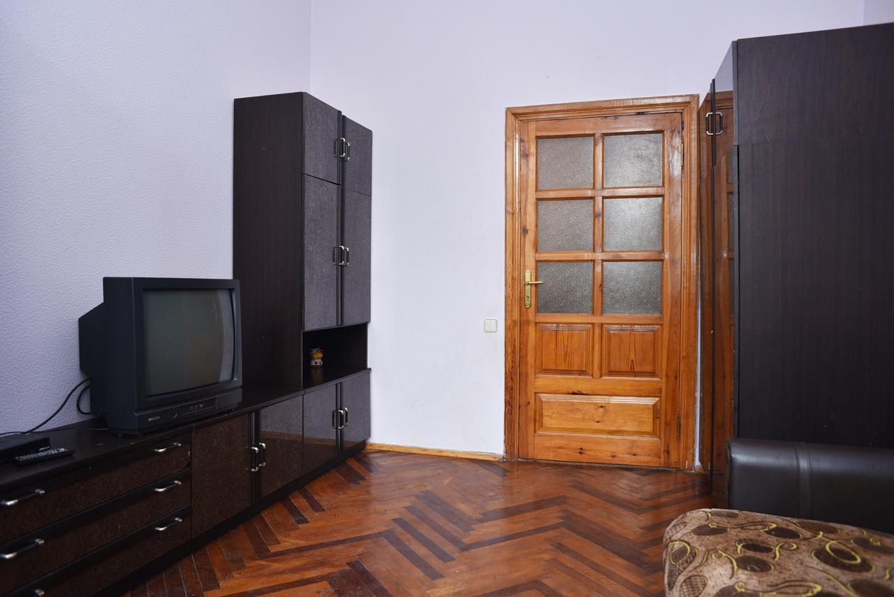 Квартира По Улице Сечевых Стрельцов,14А Kiev Exterior foto